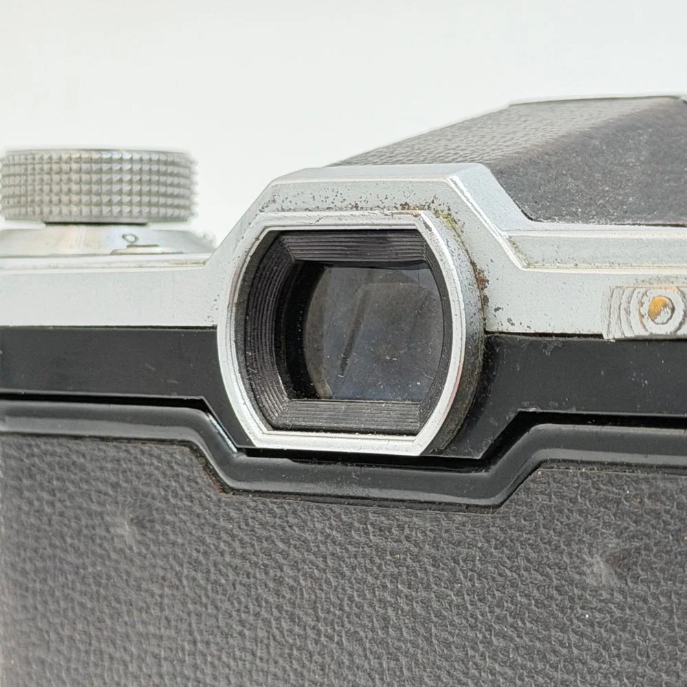 Zeiss Ikon Contax D 35mm SLR Film Camera Body M42 Mount Vintage Germany 34000